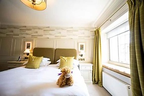 Feversham Arms Hotel & Verbena Spa