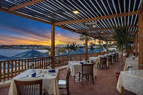 Grand Oasis Resort