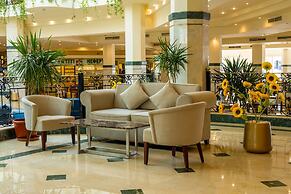 Grand Oasis Resort