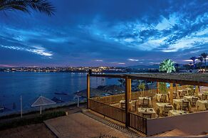 Grand Oasis Resort