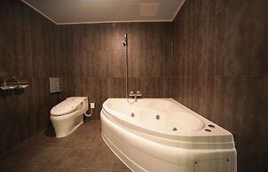 Nox Boutique Hotel