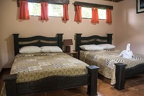 Catarata Eco-Lodge