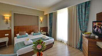 Side Crown Palace Ultra All Inclusive