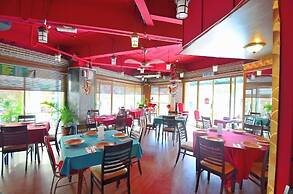 Oriental Hotel