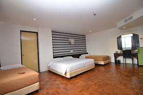Oriental Hotel