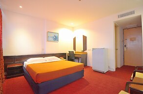 Oriental Hotel