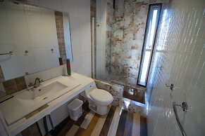 The Sirena Insolente Hostel