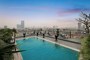 Sen Luxury Hotel
