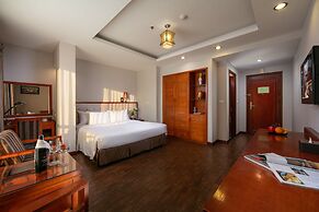 Sen Luxury Hotel