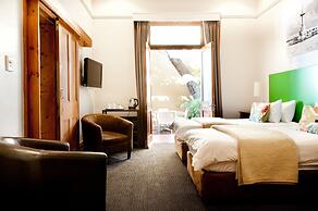 Ashanti Guest House Gardens