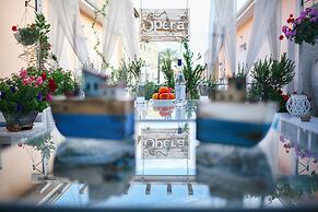 Hotel Opera
