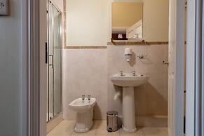 Egans Guest House