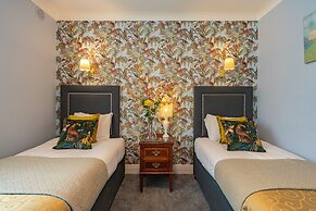 Egans Guest House
