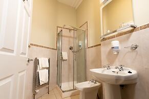 Egans Guest House