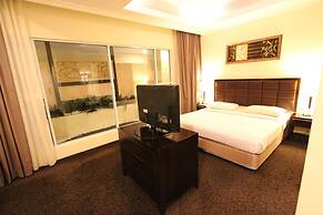 Harmoni One Convention Hotel & Service Apartments