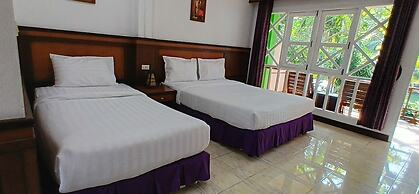 Rin Beach Resort