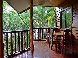 La Salangane Caalan Beach Villa