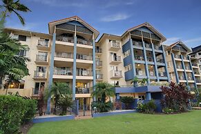 North Cove Waterfront Suites