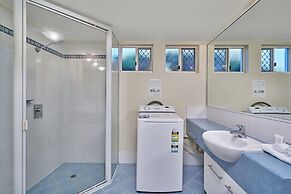 North Cove Waterfront Suites