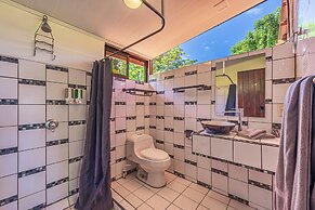 Hotel Las Caletas Lodge
