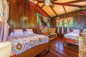 Hotel Las Caletas Lodge