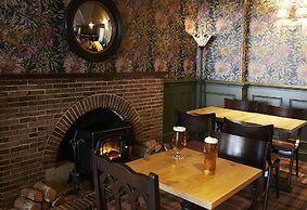 Mayfield Hotel