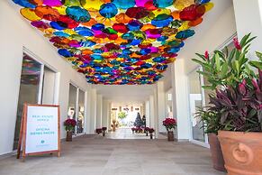 Vivo Resorts