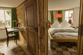 The River House Boutique Hotel