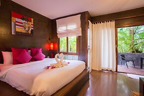 B52 Beach Resort