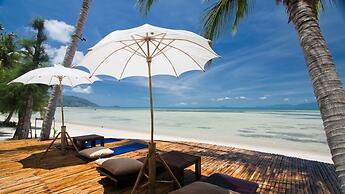 B52 Beach Resort