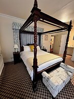 Haley's Hotel
