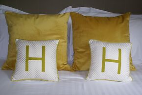 Haley's Hotel