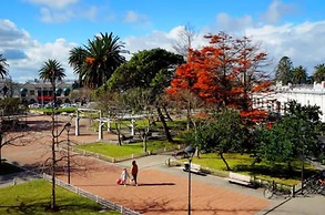 De la Plaza Hotel