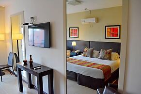 De la Plaza Hotel