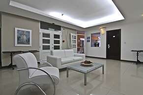 De la Plaza Hotel