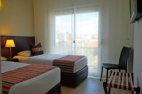 De la Plaza Hotel