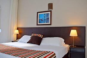 De la Plaza Hotel