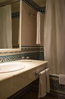 OCEANA HOTEL & SPA
