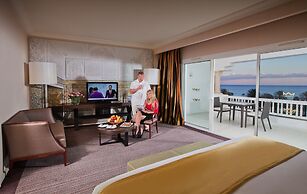 OCEANA HOTEL & SPA