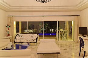 OCEANA HOTEL & SPA