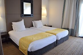 OCEANA HOTEL & SPA