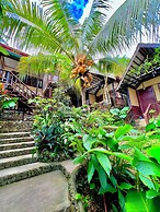 Novie's Tourist Inn