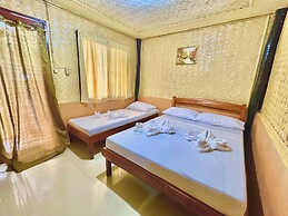 Novie's Tourist Inn