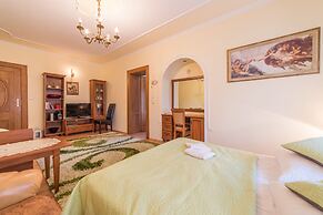 Motelik Mister