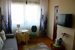 Motelik Mister