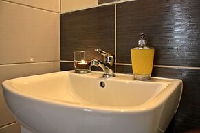 Motelik Mister