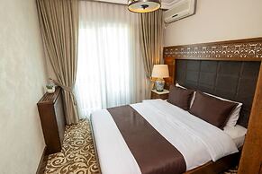K Suites Hotel