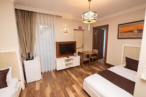 K Suites Hotel