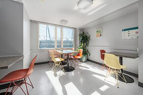 Hotel Willo (formerly YWCA Hotel Vancouver)
