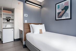 Hotel Willo (formerly YWCA Hotel Vancouver)